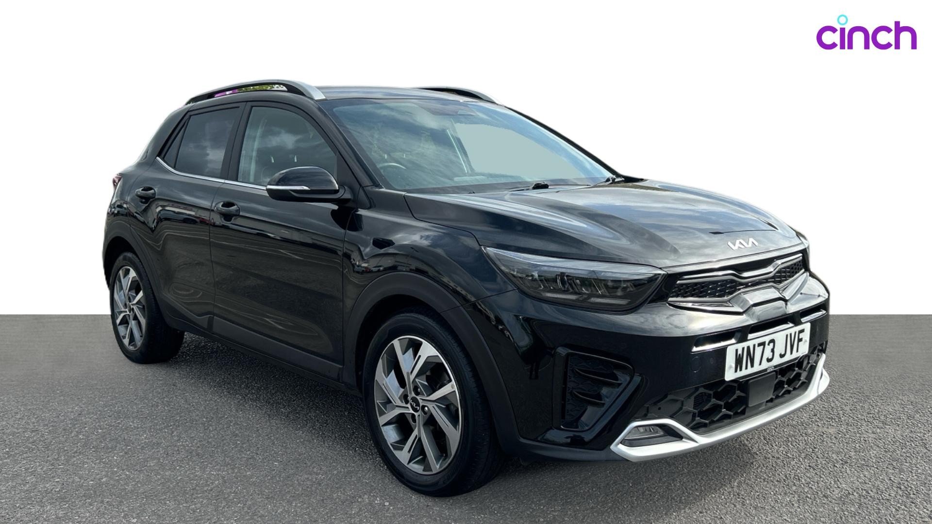 Kia Stonic listing photo