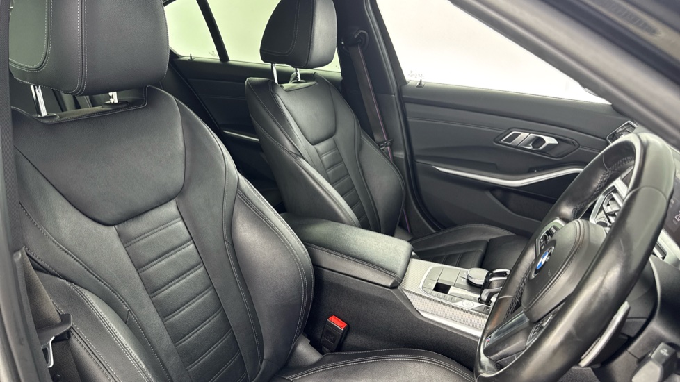 BMW 3 Series M340i xDrive 4dr Step Auto Petrol Saloon - Image 11