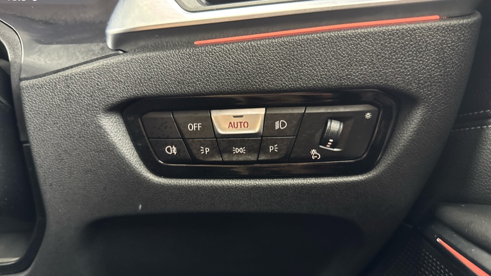 BMW 3 Series M340i xDrive 4dr Step Auto Petrol Saloon - Image 20