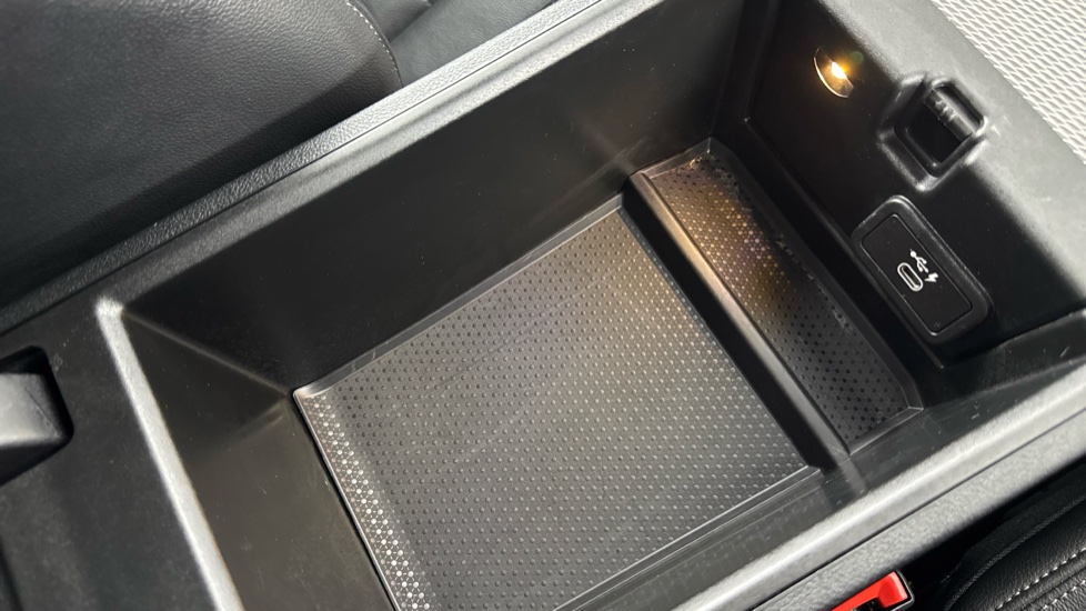 BMW 3 Series M340i xDrive 4dr Step Auto Petrol Saloon - Image 50