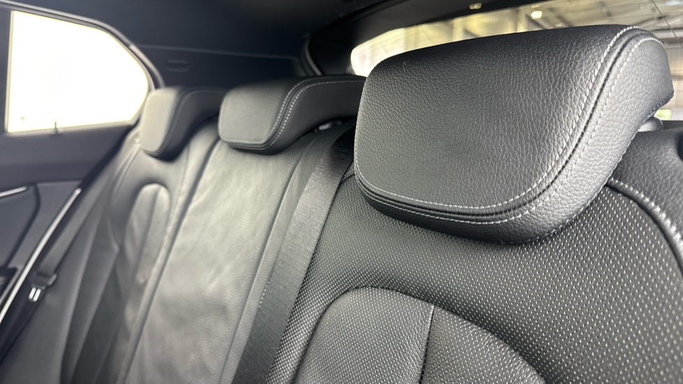 BMW 1 Series 118i M Sport 5dr Step Auto Petrol Hatchback - Image 39