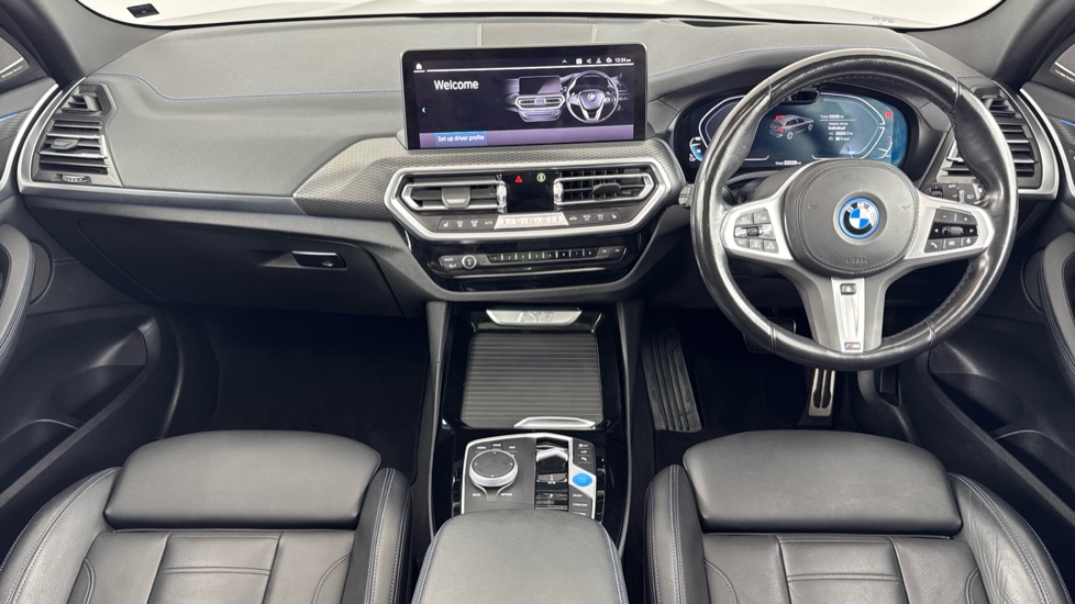 BMW iX3 210kW M Sport Pro 80kWh 5dr Auto Electric Estate - Image 4