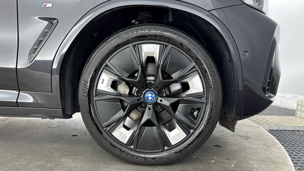 BMW iX3 210kW M Sport Pro 80kWh 5dr Auto Electric Estate - Image 14