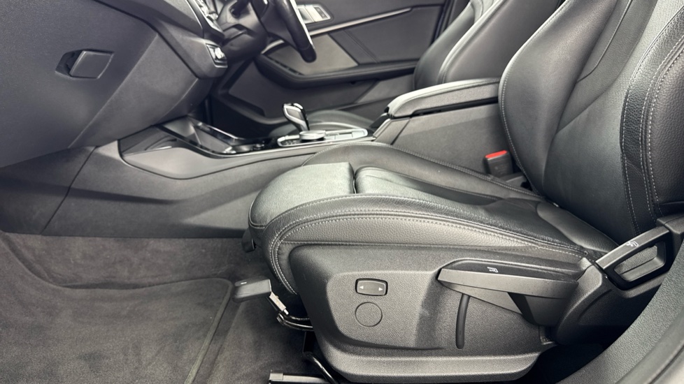 BMW 1 Series M135i xDrive 5dr Step Auto Petrol Hatchback - Image 34