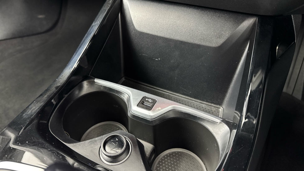 BMW 1 Series M135i xDrive 5dr Step Auto Petrol Hatchback - Image 55