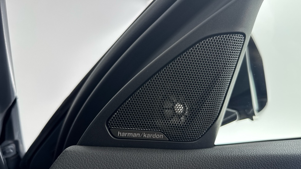BMW 1 Series M135i xDrive 5dr Step Auto Petrol Hatchback - Image 20
