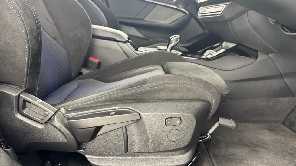 BMW 1 Series M135i xDrive 5dr Step Auto Petrol Hatchback - Image 45