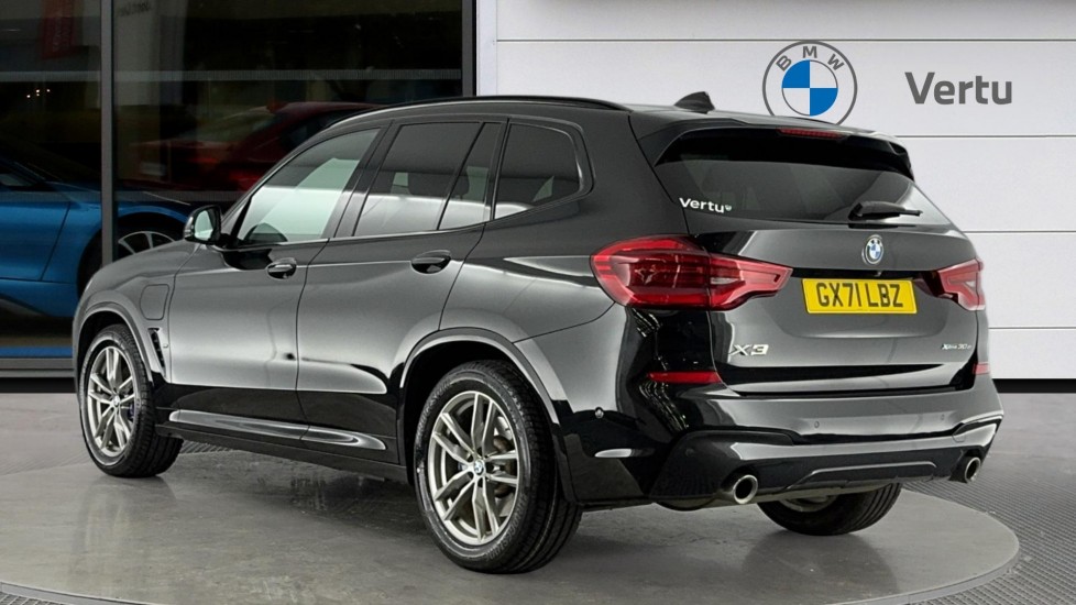 BMW X3 xDrive 30e M Sport 5dr Auto Estate - Image 2