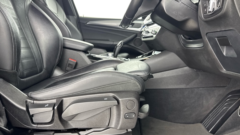 BMW X3 xDrive 30e M Sport 5dr Auto Estate - Image 46