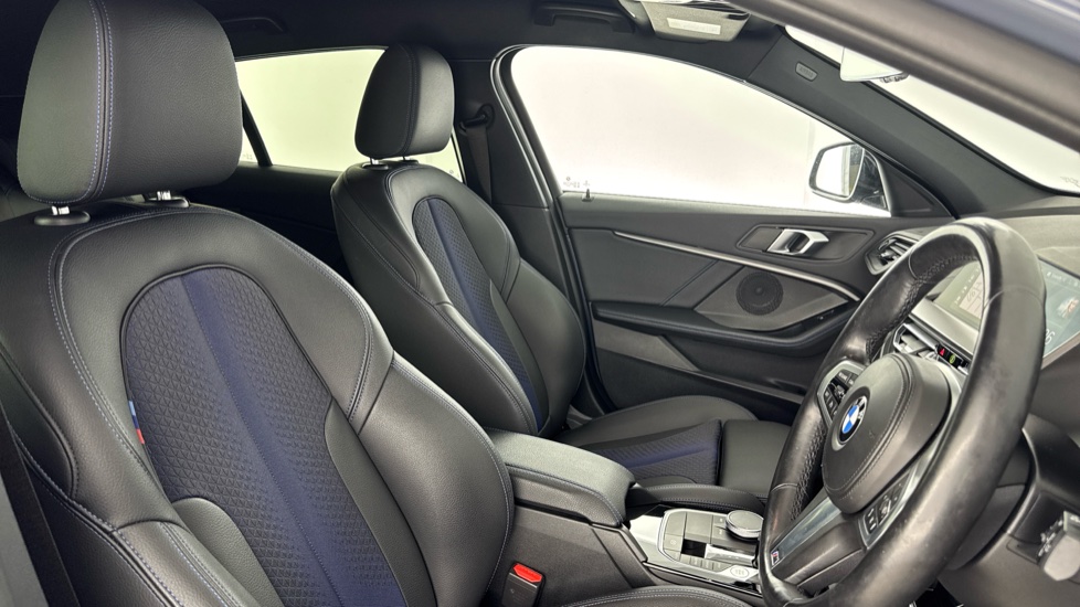 BMW 1 Series 118i M Sport 5dr Step Auto Petrol Hatchback - Image 11