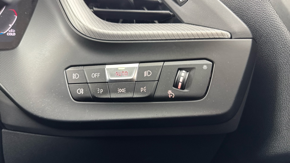 BMW 1 Series 118i M Sport 5dr Step Auto Petrol Hatchback - Image 20