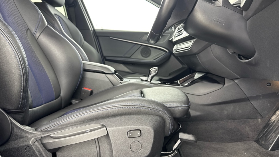 BMW 1 Series 118i M Sport 5dr Step Auto Petrol Hatchback - Image 40