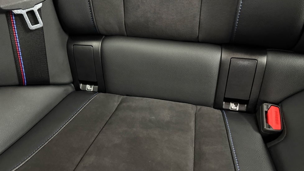 BMW 2 Series 220i M Sport 2dr Step Auto Petrol Coupe - Image 36