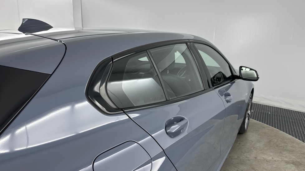 BMW 1 Series 118i [136] M Sport 5dr [Live Cockpit Professional] Petrol Hatchback - Image 26