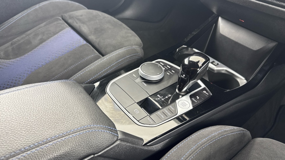 BMW 1 Series M135i xDrive 5dr Step Auto Petrol Hatchback - Image 10