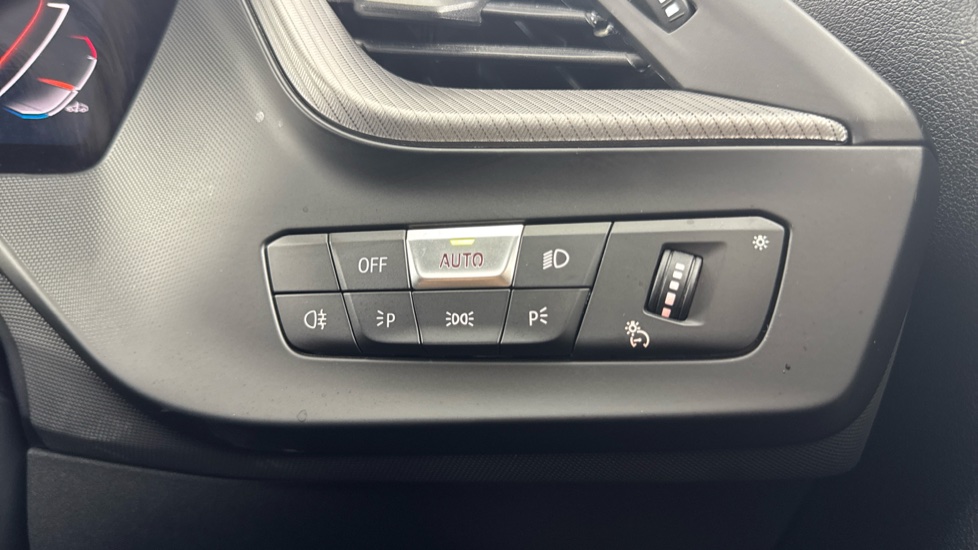 BMW 1 Series M135i xDrive 5dr Step Auto Petrol Hatchback - Image 20