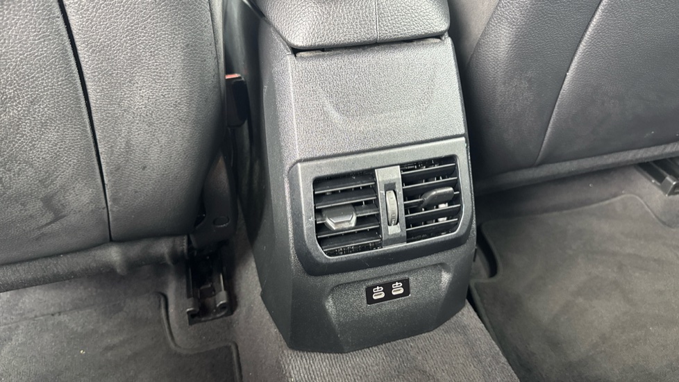 BMW 1 Series M135i xDrive 5dr Step Auto Petrol Hatchback - Image 40