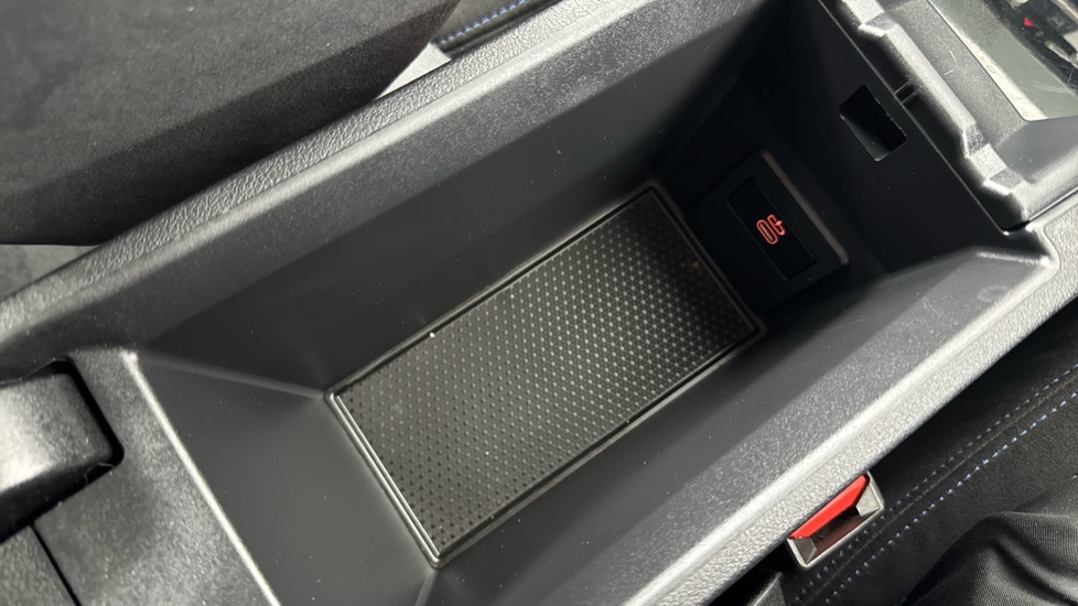 BMW 1 Series M135i xDrive 5dr Step Auto Petrol Hatchback - Image 52