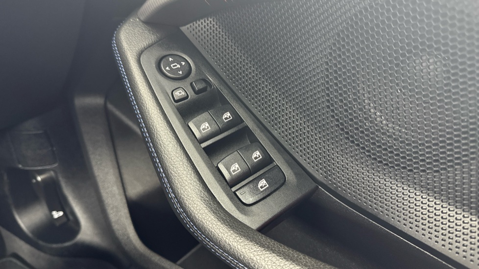 BMW 1 Series M135i xDrive 5dr Step Auto Petrol Hatchback - Image 54