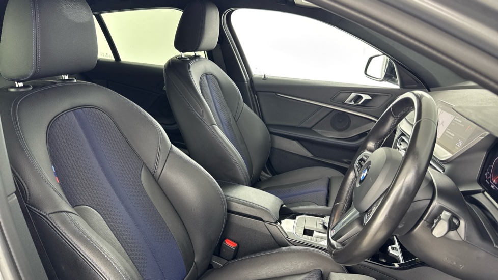 BMW 1 Series 118i [136] M Sport 5dr Step Auto [LCP] Petrol Hatchback - Image 11