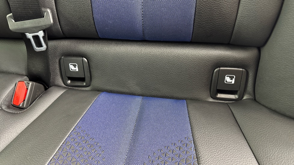 BMW 1 Series 118i [136] M Sport 5dr Step Auto [LCP] Petrol Hatchback - Image 36