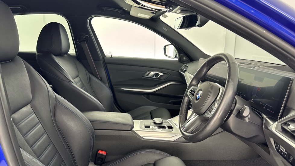 BMW 3 Series M340d xDrive MHT 4dr Step Auto Diesel Saloon - Image 11