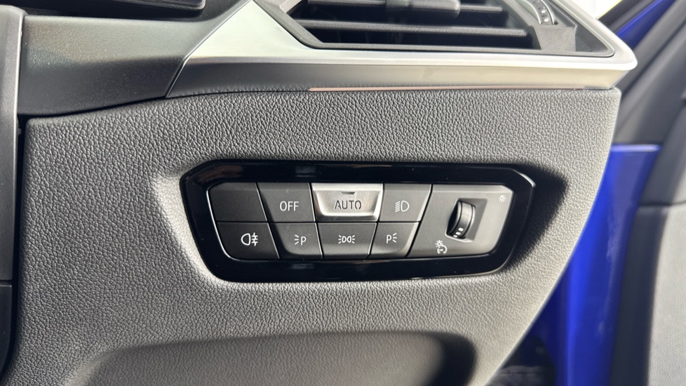 BMW 3 Series M340d xDrive MHT 4dr Step Auto Diesel Saloon - Image 30