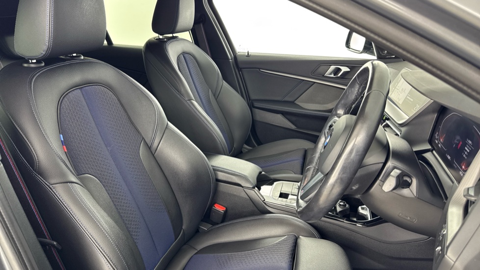 BMW 1 Series 118i [136] M Sport 5dr Step Auto [LCP] Petrol Hatchback - Image 11