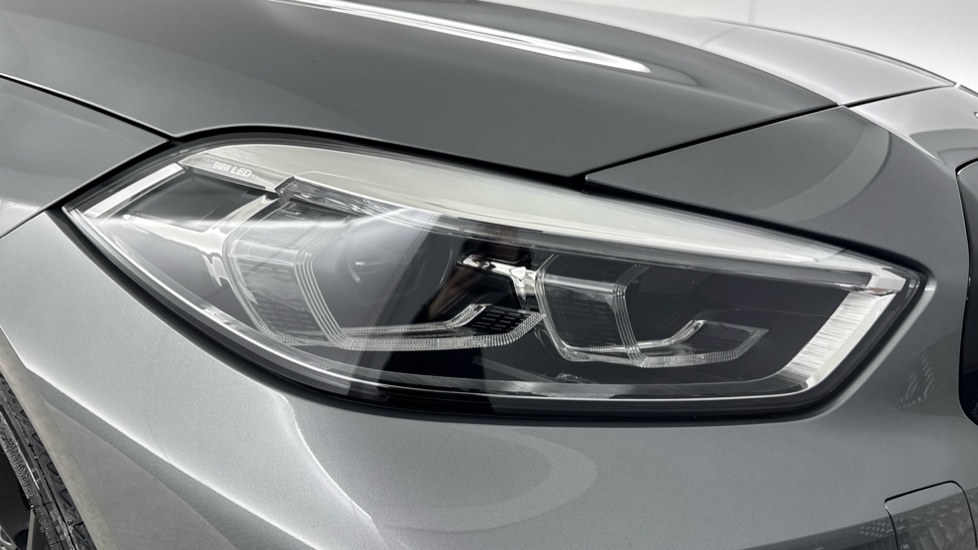 BMW 1 Series 118i [136] M Sport 5dr Step Auto [LCP] Petrol Hatchback - Image 23