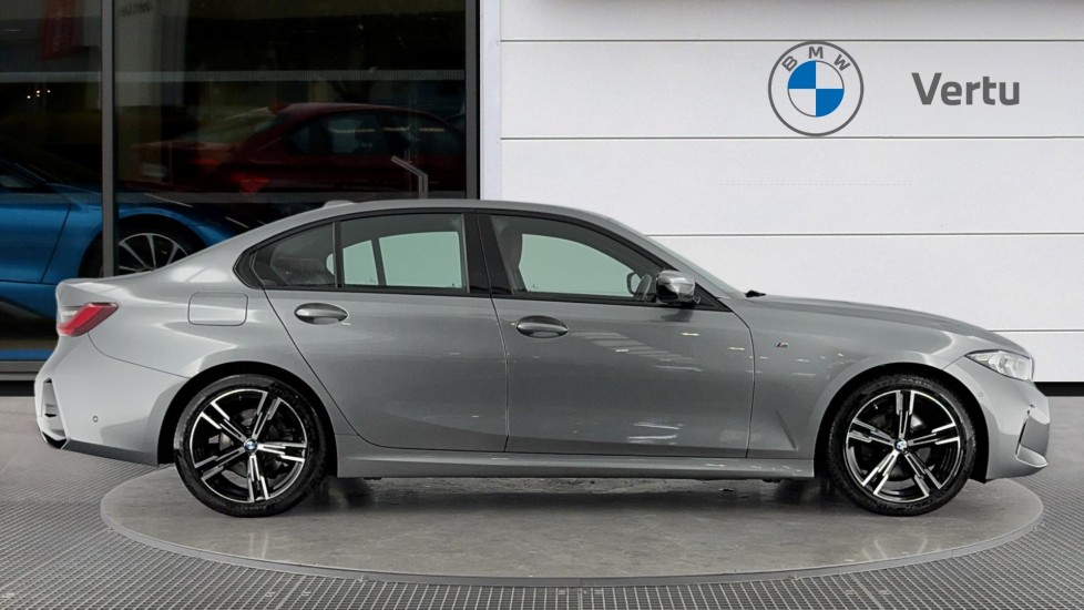 BMW 3 Series 320i M Sport 4dr Step Auto [Tech Pack] Petrol Saloon - Image 3