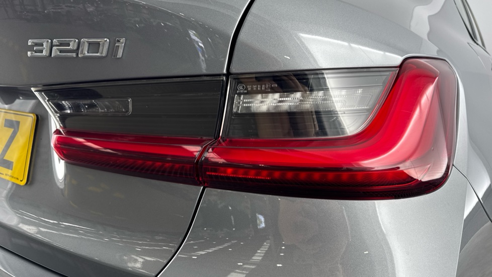 BMW 3 Series 320i M Sport 4dr Step Auto [Tech Pack] Petrol Saloon - Image 22