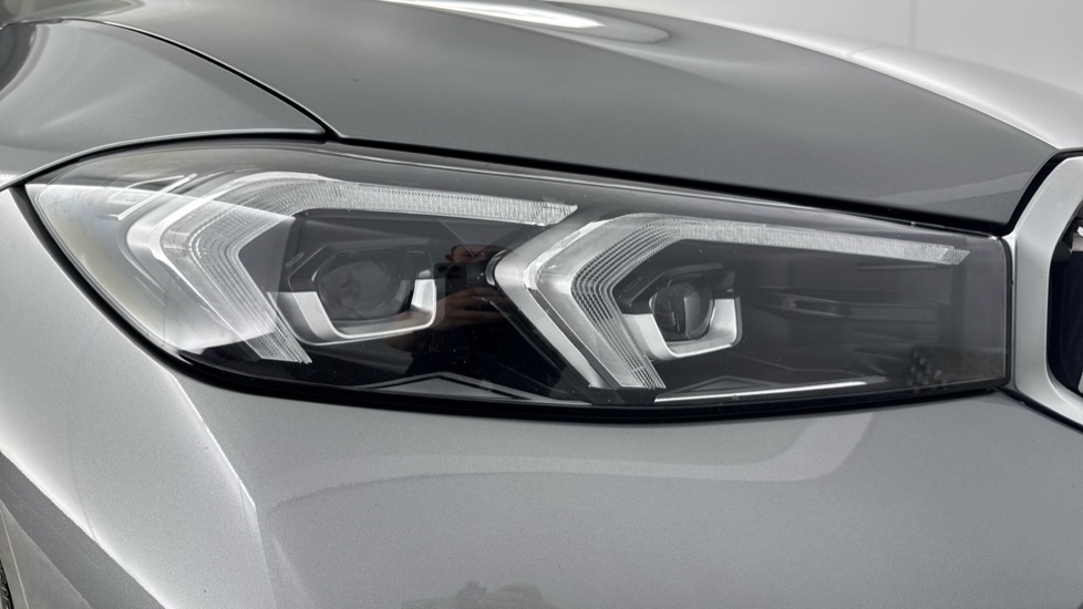 BMW 3 Series 320i M Sport 4dr Step Auto [Tech Pack] Petrol Saloon - Image 23