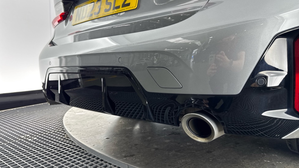 BMW 3 Series 320i M Sport 4dr Step Auto [Tech Pack] Petrol Saloon - Image 27
