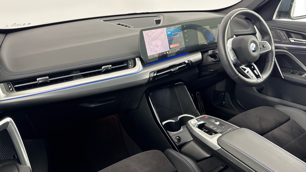 BMW X1 sDrive 20i MHT M Sport 5dr Step Auto Petrol Estate - Image 7