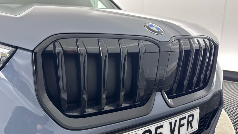 BMW X1 sDrive 20i MHT M Sport 5dr Step Auto Petrol Estate - Image 33