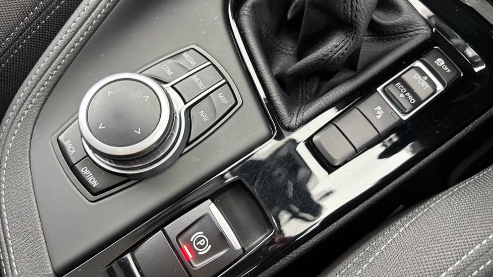BMW X2 sDrive 18i Sport 5dr Petrol Hatchback - Image 19
