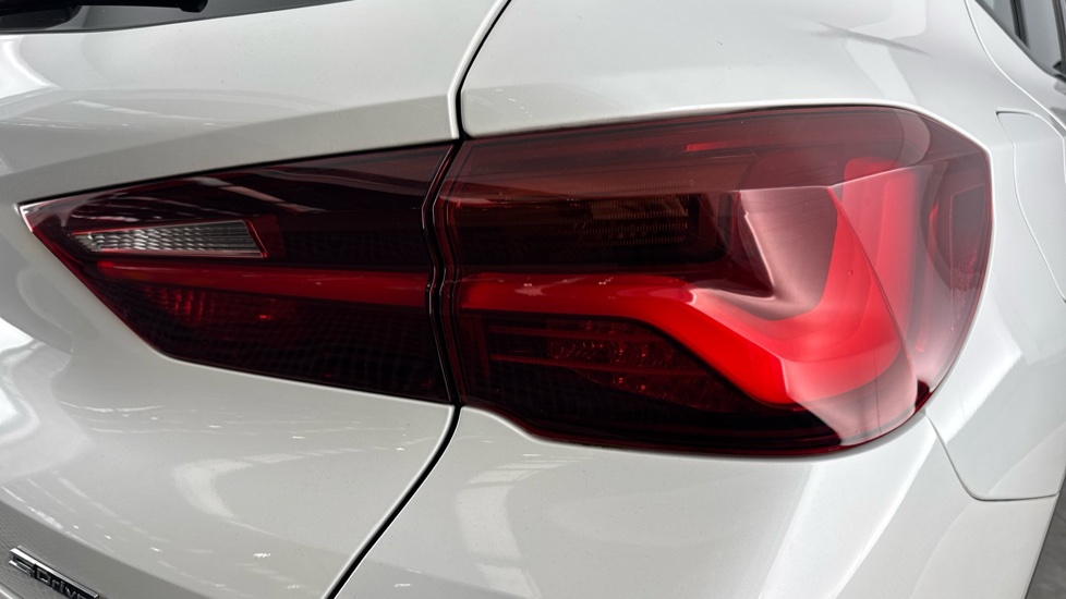 BMW X2 sDrive 18i Sport 5dr Petrol Hatchback - Image 22