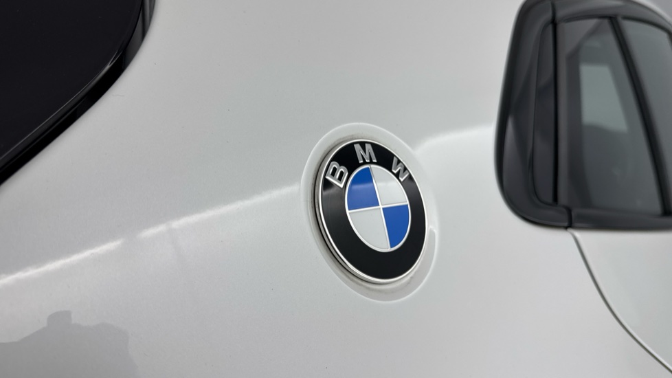 BMW X2 sDrive 18i Sport 5dr Petrol Hatchback - Image 31
