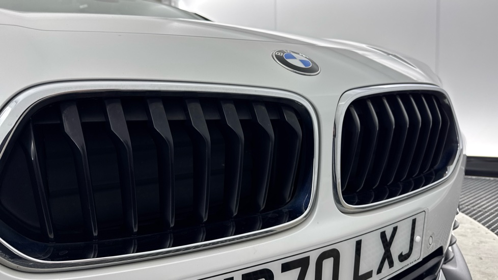 BMW X2 sDrive 18i Sport 5dr Petrol Hatchback - Image 35