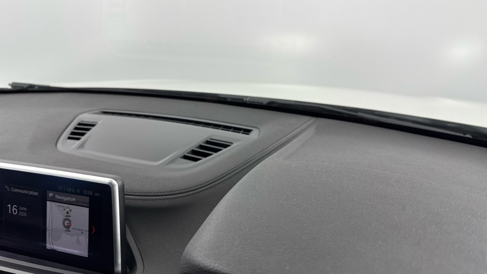 BMW X2 sDrive 18i Sport 5dr Petrol Hatchback - Image 55