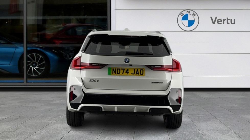 BMW iX1 150kW eDrive20 M Sport 65kWh 5dr Auto Electric Estate - Image 15