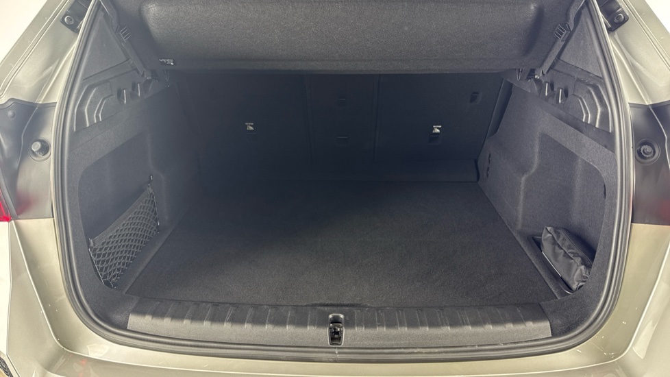 BMW X1 sDrive 20i MHT M Sport 5dr Step Auto Petrol Estate - Image 13