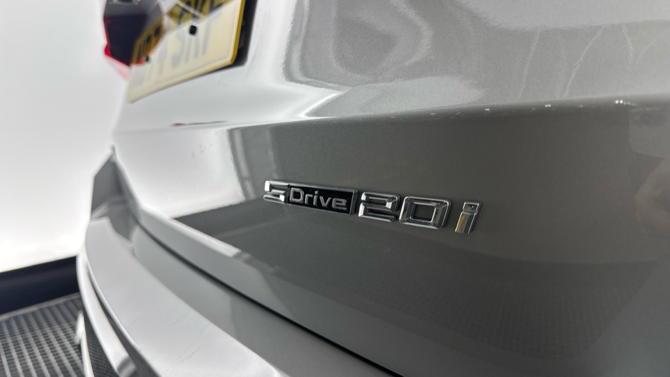 BMW X1 sDrive 20i MHT M Sport 5dr Step Auto Petrol Estate - Image 24