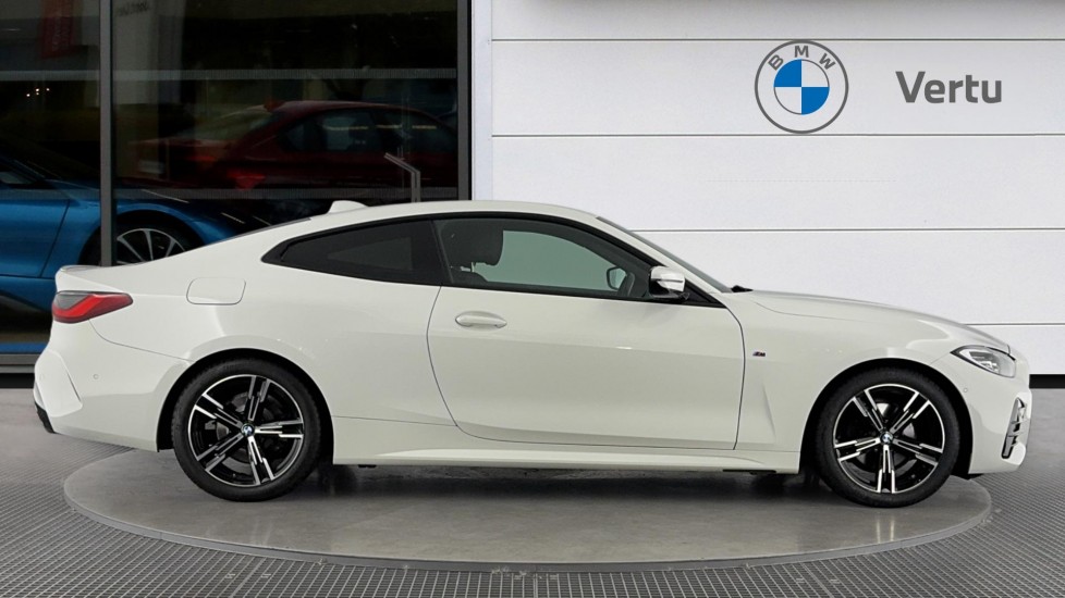 BMW 4 Series 420d MHT M Sport 2dr Step Auto Diesel Coupe - Image 3