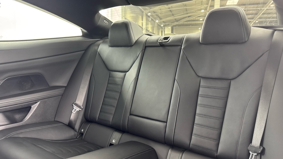 BMW 4 Series 420d MHT M Sport 2dr Step Auto Diesel Coupe - Image 12