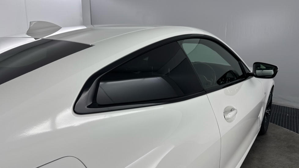 BMW 4 Series 420d MHT M Sport 2dr Step Auto Diesel Coupe - Image 27