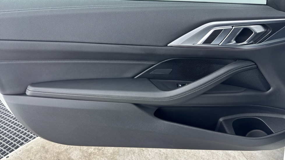 BMW 4 Series 420d MHT M Sport 2dr Step Auto Diesel Coupe - Image 32