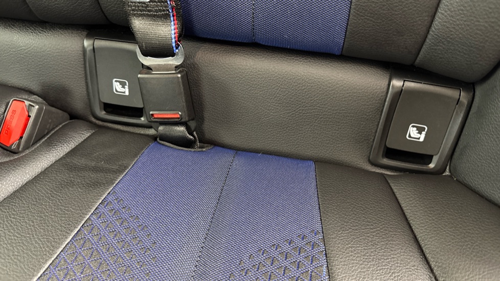 BMW 2 Series 218i [136] M Sport 4dr DCT Petrol Saloon - Image 38