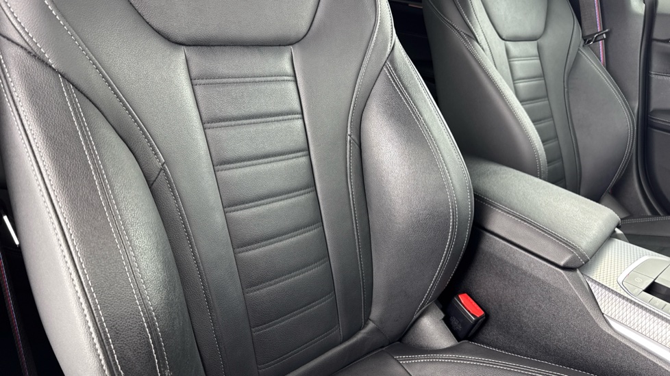 BMW 4 Series 420i M Sport 5dr Step Auto [Tech/Pro Pack] Petrol Hatchback - Image 44