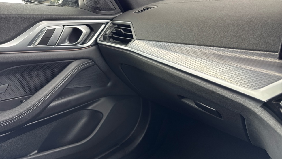 BMW 4 Series 420i M Sport 5dr Step Auto [Tech/Pro Pack] Petrol Hatchback - Image 48